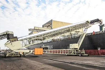 伸縮式シップローダー